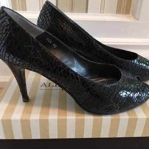 Ron White All Day Heels size 40 (US size 9-9.5) peep toe black, sparkle